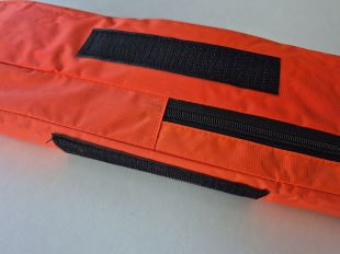 Apteczka samochodowa DIN 13164 45x14x5 + trójkąt ostrzegawczy + kamizelka odblaskowa