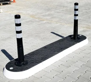 Azyl drogowy, wysepka drogowa PCV - czarny - element środek