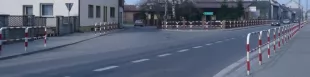 Bariera chodnikowa U-12a biało-czerwona z porzeczką - do wkopania, wbetonowania