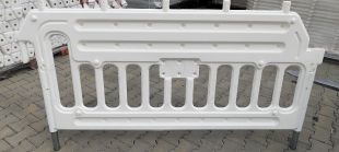 Barierka drogowa Centurion - zapora zabezpieczająca, ostrzegawcza, tymczasowa U-20 PCV biała