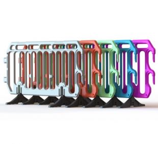 Barierka drogowa Enigma - zapora zabezpieczająca, ostrzegawcza, tymczasowa U-20 PCV z nóżkami