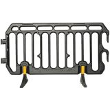 Barierka drogowa Enigma - zapora zabezpieczająca, ostrzegawcza, tymczasowa U-20 PCV z nóżkami - Barierki BHP a rodzaje, ceny i wymagania – jak zapewnić bezpieczeństwo?