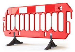 Barierka drogowa Scavia - zapora zabezpieczająca, ostrzegawcza, tymczasowa U-20 PCV czerwona z nóżkami