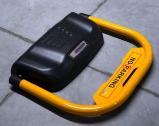 Blokada parkingowa automatyczna - sterowana smartfonem
