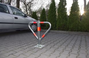 Blokada parkingowa na kłódkę - Motyl 60 cm, ocynkowana