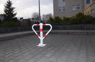 Blokada parkingowa na kłódkę - Motyl 60 cm, ocynkowana, lakierowana