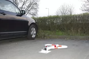 Blokada parkingowa na kłódkę - Motyl 60 cm, ocynkowana, lakierowana