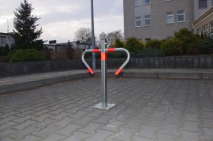 Blokada parkingowa na klucz - Mewa 60 cm, ocynkowana