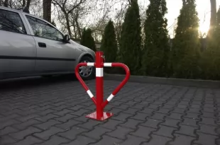 Blokada parkingowa na klucz - Motyl 60 cm, ocynkowana, lakierowana