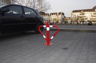 Blokada parkingowa na klucz - Motyl 60 cm, ocynkowana, lakierowana