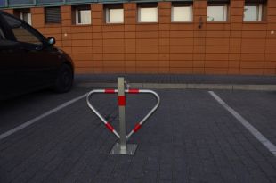 Blokada parkingowa - zamek na klucz - motyl 60 cm - ocynkowany