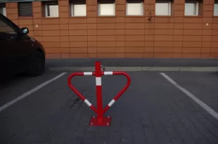 Blokada parkingowa - zamek na klucz - motyl 60 cm - ocynkowany, lakierowany