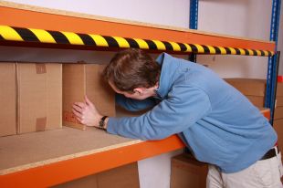 Elastyczny profil ochronny czarno - żółty typu D