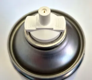 Farba drogowa biała, żółta w sprayu M-Markers do betonu, do malowania linii