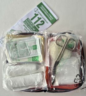 mini apteczka pierwszej pomocy wyposażenie