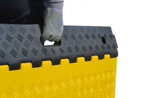 Najazd kablowy, próg, najazd na kable - 5 kanałowy drogowy 90x50x7 cm