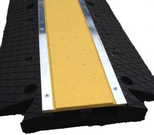 Najazd kablowy, próg, najazd na kable PCV 100x40x6 cm - 2 lub 3 komorowy ochraniacz kabli drogowy