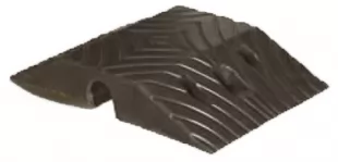 Próg podrzutowy zwalniający, drogowy 5cm, najazd 34cm - U-17