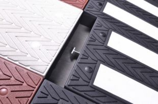 Segmentowy próg zwalniający płytowy drogowy gumowy 10cm U-16