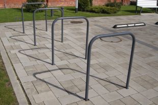 Stojak na rowery typu bramka, trzepak - do wbetonowania