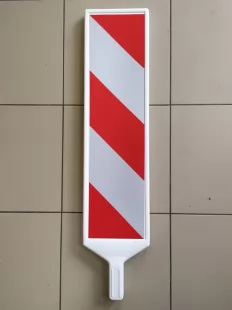 Tablica kierująca PCV U-6c U-6d - separator jezdni rozdzielający pasy ruchu, dwustronna, drogowa