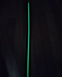 Taśma antypoślizgowa samoprzylepna na podłogę 2,5/5/10 cm x 18m - czarna z paskiem fluorescencyjnym
