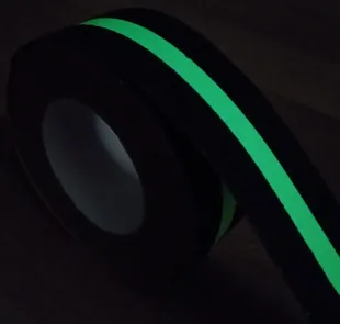 Taśma antypoślizgowa samoprzylepna na podłogę 2,5/5/10 cm x 18m - czarna z paskiem fluorescencyjnym