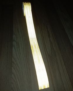 Taśma odblaskowa samoprzylepna konturowa-mikropryzmatyczna, żółta