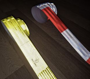 Taśma odblaskowa samoprzylepna konturowa-mikropryzmatyczna, żółta, neon