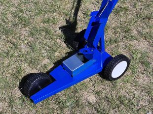 Wózek do malowania linii drogowych