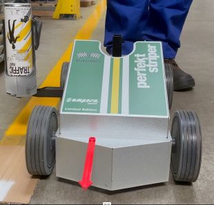 Wózek do malowania linii drogowych sprayem Ampere Traffic