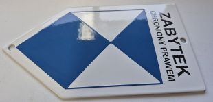 Zabytek chroniony prawem - tabliczka blacha emaliowana