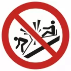 Zakaz najeżdżania na siebie sań (toboganów) - znak bhp zakazujący - GAP047