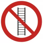 Zakaz używania drabiny - znak bhp zakazujący - GB040