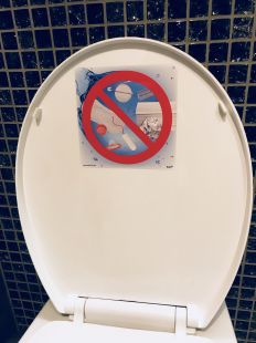 Zakaz wrzucania do toalety - znak informacyjny - PC607
