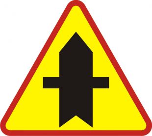 Znak A-6a Skrzyżowanie z drogą podporządkowaną występującą po obu stronach - drogowy ostrzegawczy