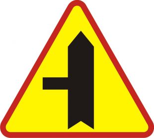 Znak A-6c Skrzyżowanie z drogą podporządkowaną występującą po lewej stronie - drogowy ostrzegawczy