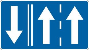 Znak F-15 Wskazanie kierunku jazdy na pasie określonego na znaku - drogowy uzupełniający