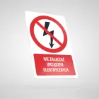 Znak podłogowy, naklejka BHP z opisem - Nie załączać urządzeń elektrycznych