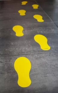 Znak podłogowy, naklejka - okrągły